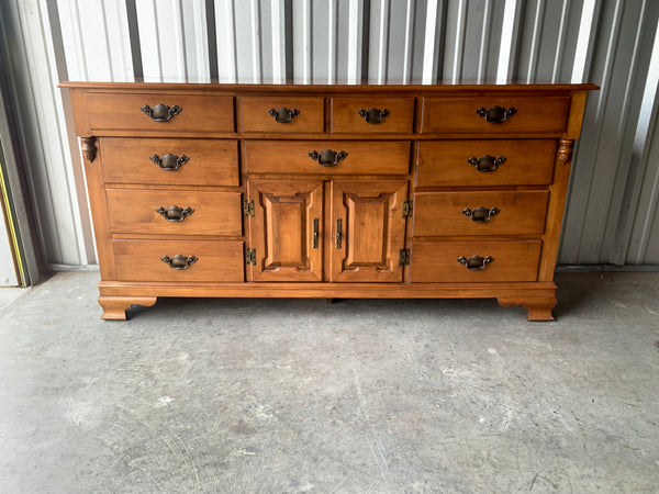Tell City Chair Company Young Republic Solid Hard Rock Maple 12 drawer Dresser