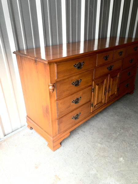 Tell City Chair Company Young Republic Solid Hard Rock Maple 12 drawer Dresser