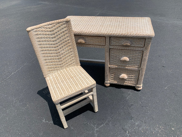 Wicker and wood White washed Desk and Chair