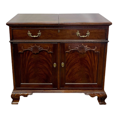 Henredon Rittenhouse Square Collection Regency Style Mahogany Storage Cabinet