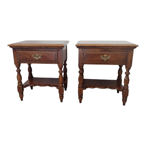 Vintage Kent Coffey Carriage Trade Cherry Pecan Nightstands End Side Bedside Table Traditional Style Pair