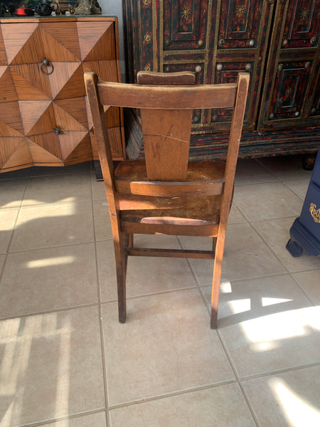 Vintage Amish Style Wood chair