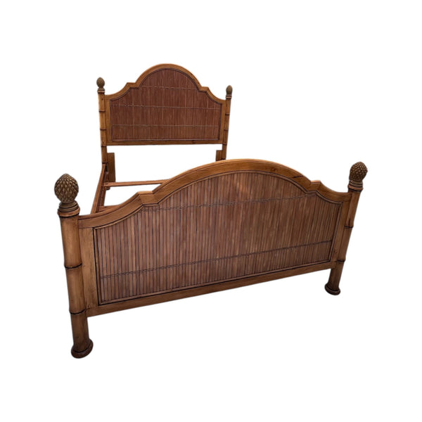 Tommy Bahama Split Bamboo Queen Size bed with pineapple finials