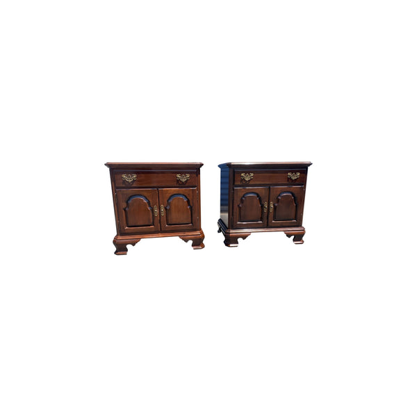 Ethan Allen Georgian Court Heirloom Cherry Nightstands a Pair