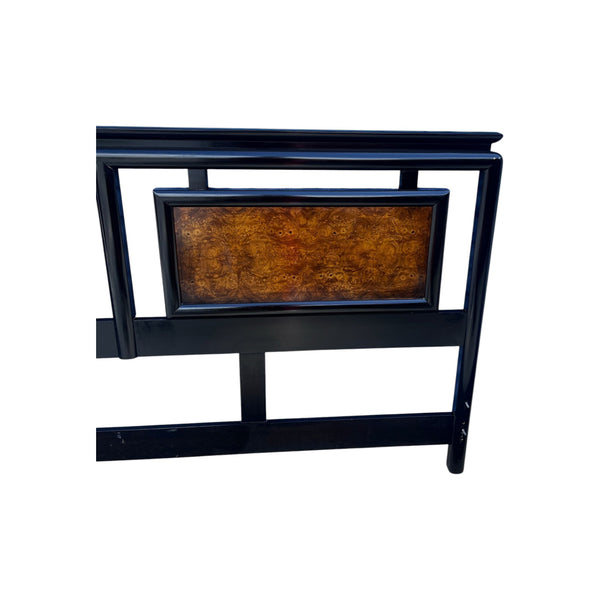 CENTURY Chin Hua Chinoiserie Black Lacquered King Size headboard Raymond Sabota