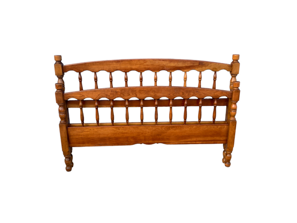 Stickley Cherry Valley Cottage Style Full Size Bed