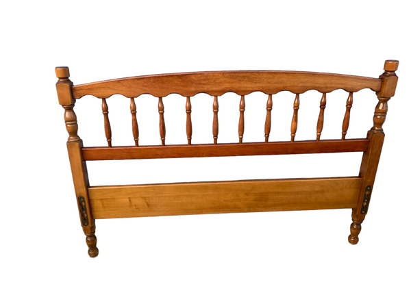 Stickley Cherry Valley Cottage Style Full Size Bed