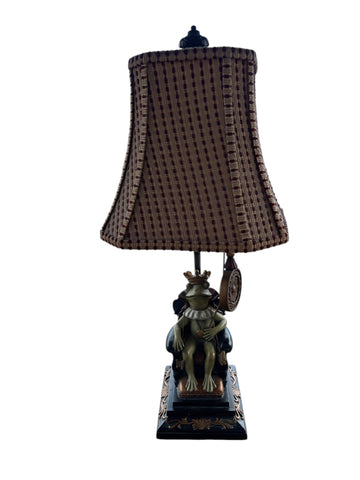 King Frog on Throne Table lamp