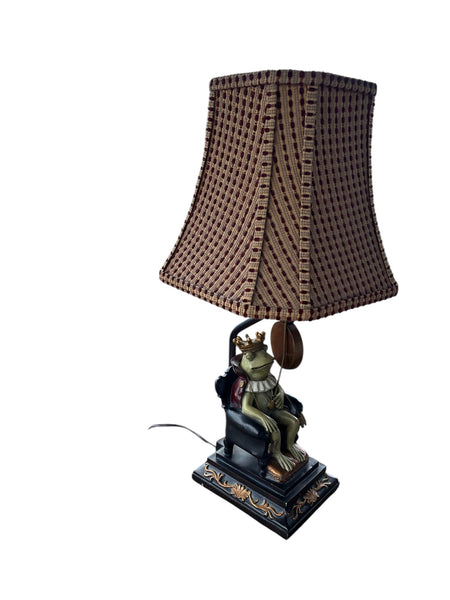 King Frog on Throne Table lamp