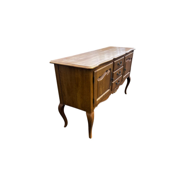 Ethan Allen Country French Collection Solid Birch 3 Drawer Buffet or Sideboard