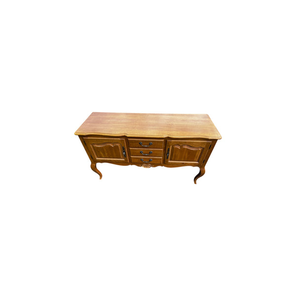 Ethan Allen Country French Collection Solid Birch 3 Drawer Buffet or Sideboard