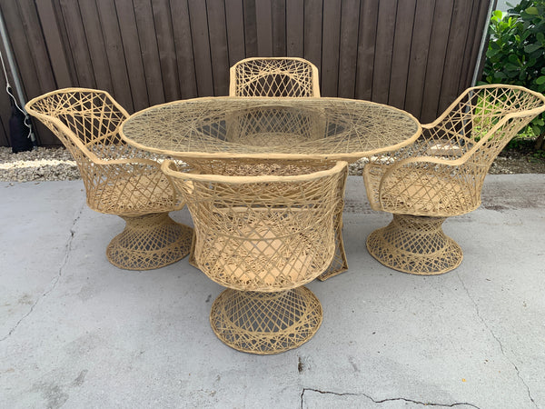 MCM RUSSELL WOODARD Spun Fiberglass Outdoor Dining Set 5 pieces.