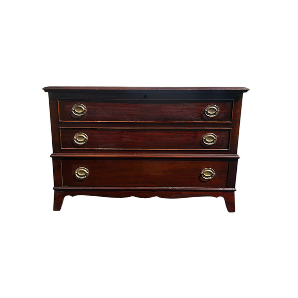 Lane Single Drawer Mahogany Cedar Lined Blanket Chest Hepplewhite