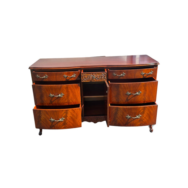 Vanleigh Attributed Early 1900s Flame Mahogany Carved Dresser /mirror Louis XV