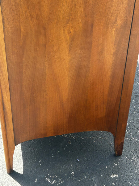 Mid Century Collection Kent Coffey Townhouse Collection chest of drawers
