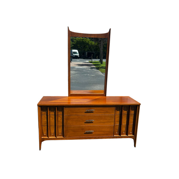 Vtg Kent Coffey "Townhouse" Mid Century Modern 9-Drawer Dresser with mirror