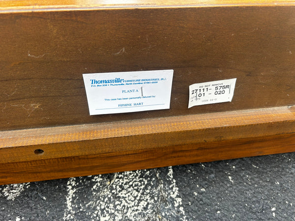 Vintage Thomasville Elysee Sleigh Bed King Size French Carved Burlwood Bed