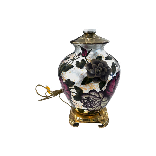 Vintage Brass base Chinoiserie Porcelain Hand painted floral table lamp.