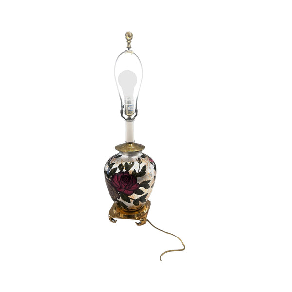 Vintage Brass base Chinoiserie Porcelain Hand painted floral table lamp.