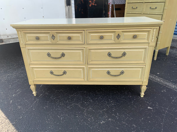 DIXIE FURNITURE French Country Beige/cream Double Dresser