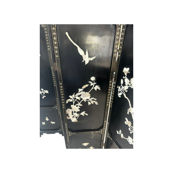 Chinoiserie Black Lacquer Mother of Pearl Chinese Room divider Screen