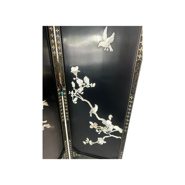 Chinoiserie Black Lacquer Mother of Pearl Chinese Room divider Screen