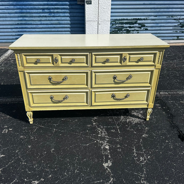 DIXIE FURNITURE French Country  Double Dresser
