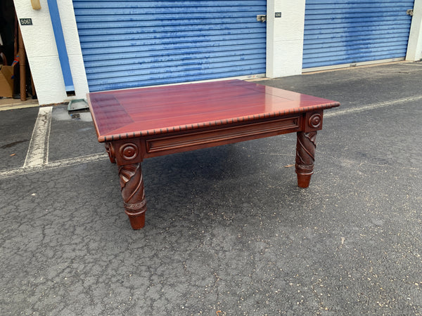 Beautiful Ralph Lauren American Mahogany Carved Wood Coffee Table Square