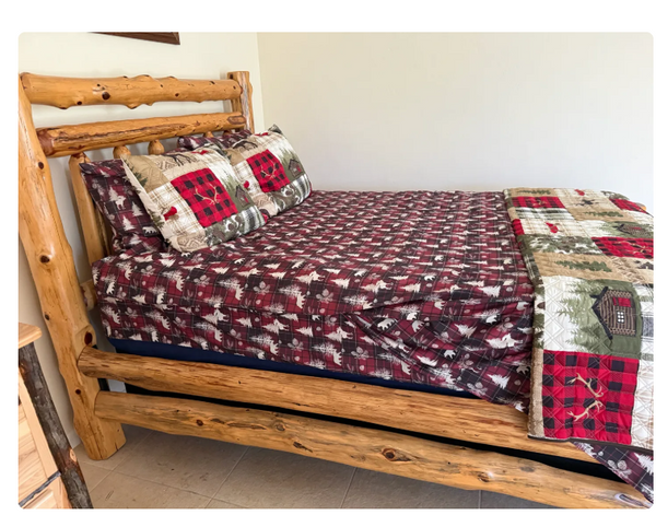 Red Cedar Double Top Rail Amish Bed Queen size