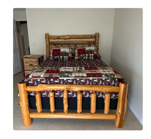 Red Cedar Double Top Rail Amish Bed Queen size