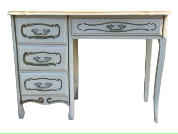 French Provincial 4 drawers desk