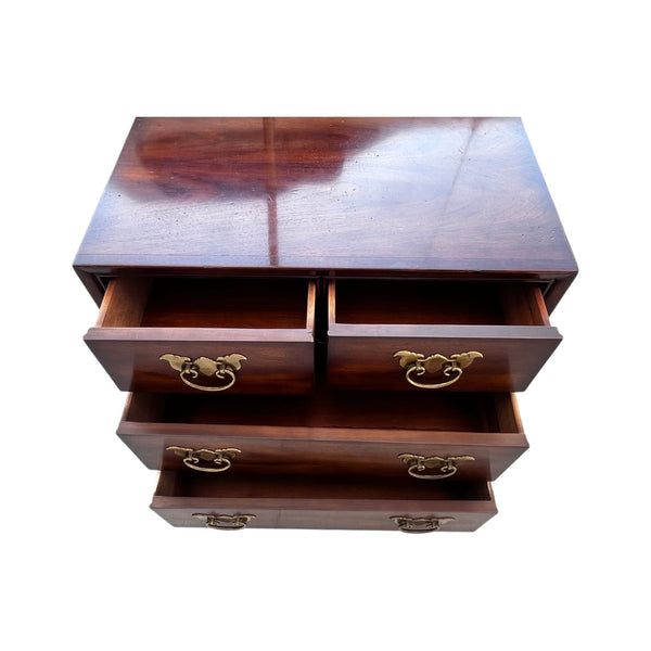 Henredon Chinoiserie Mahogany 4 Drawer Bachelors Chest