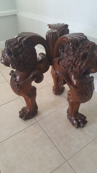 Beautiful Vintage Carved Mahogany Table Base 3 Large Winged Lions Detailed Mane