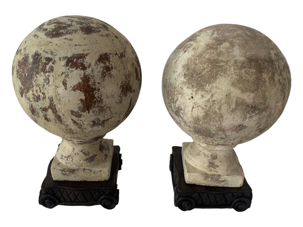 Pair of French Concrete Orbs Garden Finials with wooden base