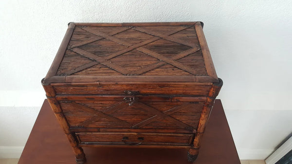 English Victorian Wicker Charred Burnt Bamboo Small Chest Trunk