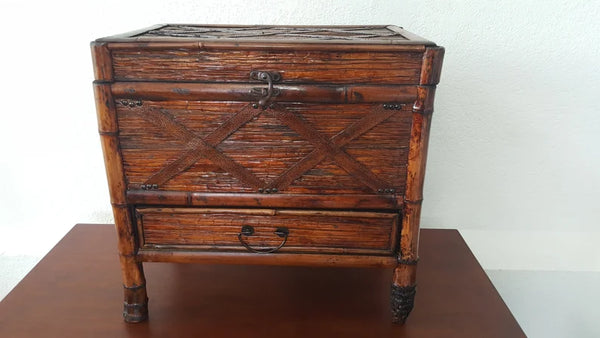 English Victorian Wicker Charred Burnt Bamboo Small Chest Trunk